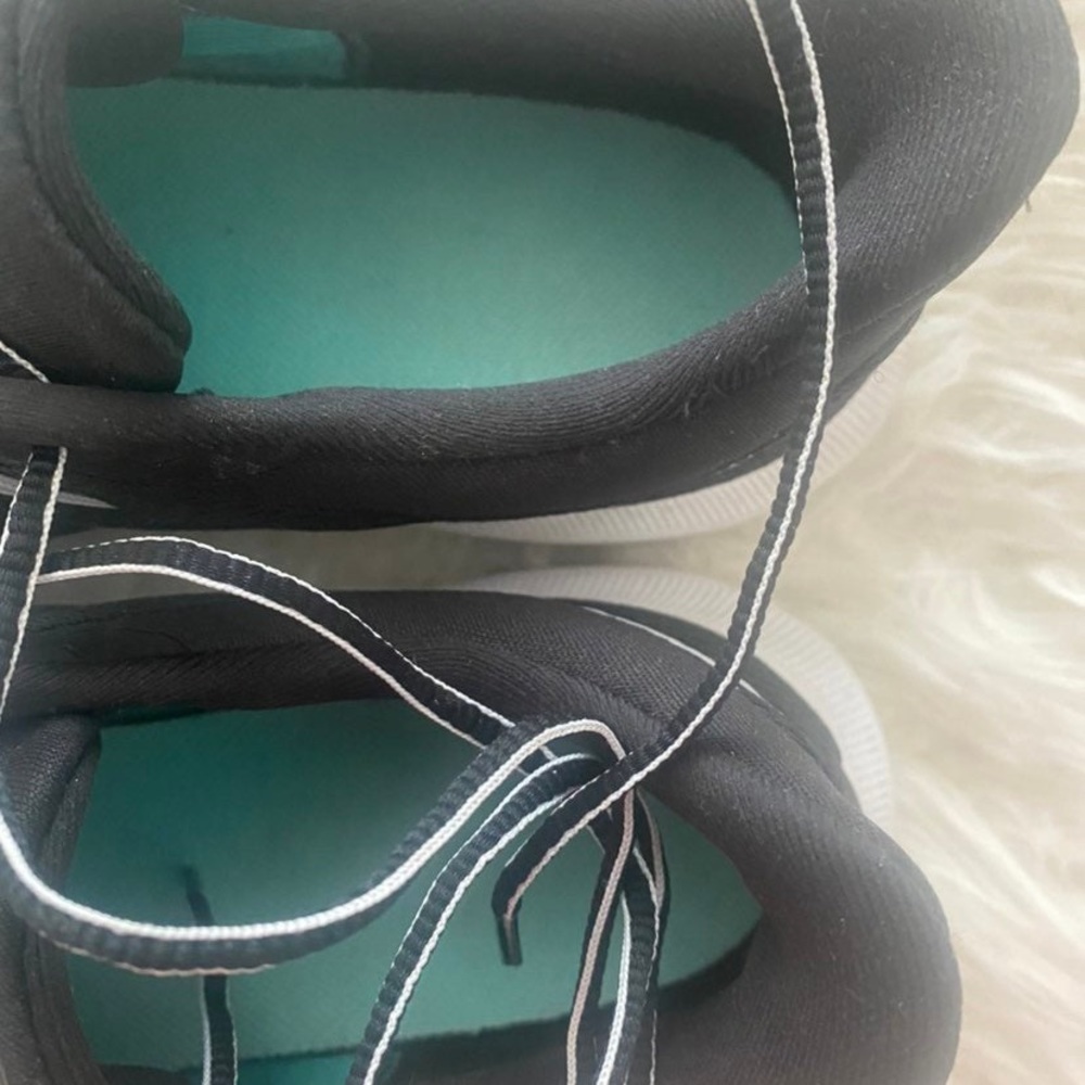 Nike Running Sneakers - Picture 6 of 7